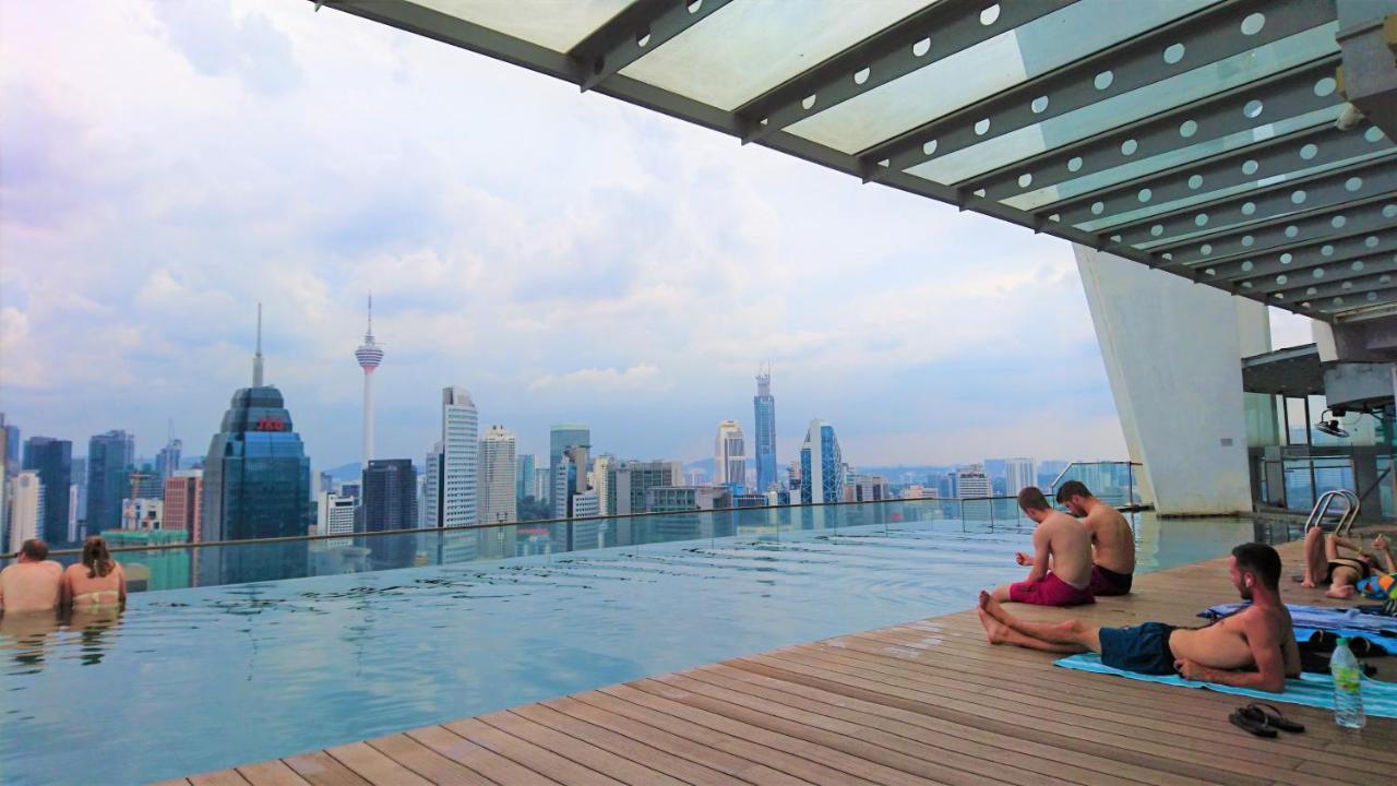 Regalia Suites Infinity Pool Kuala Lumpur Exterior photo