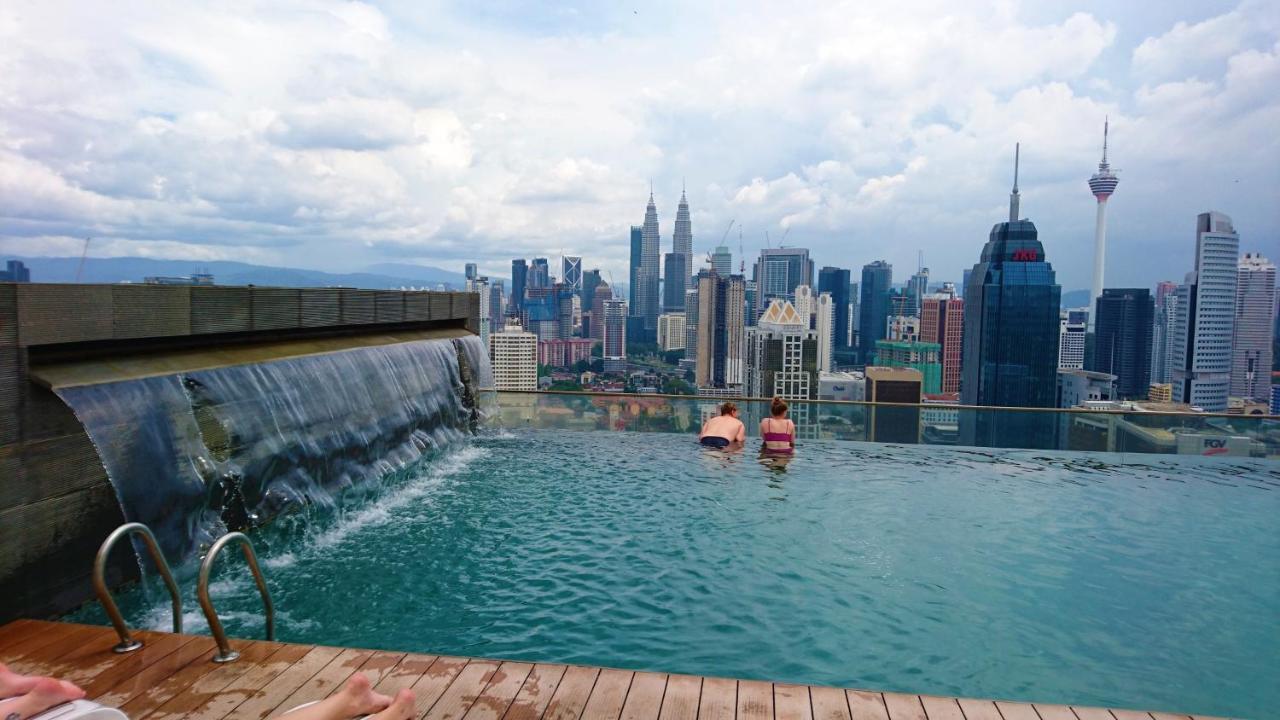 Regalia Suites Infinity Pool Kuala Lumpur Exterior photo