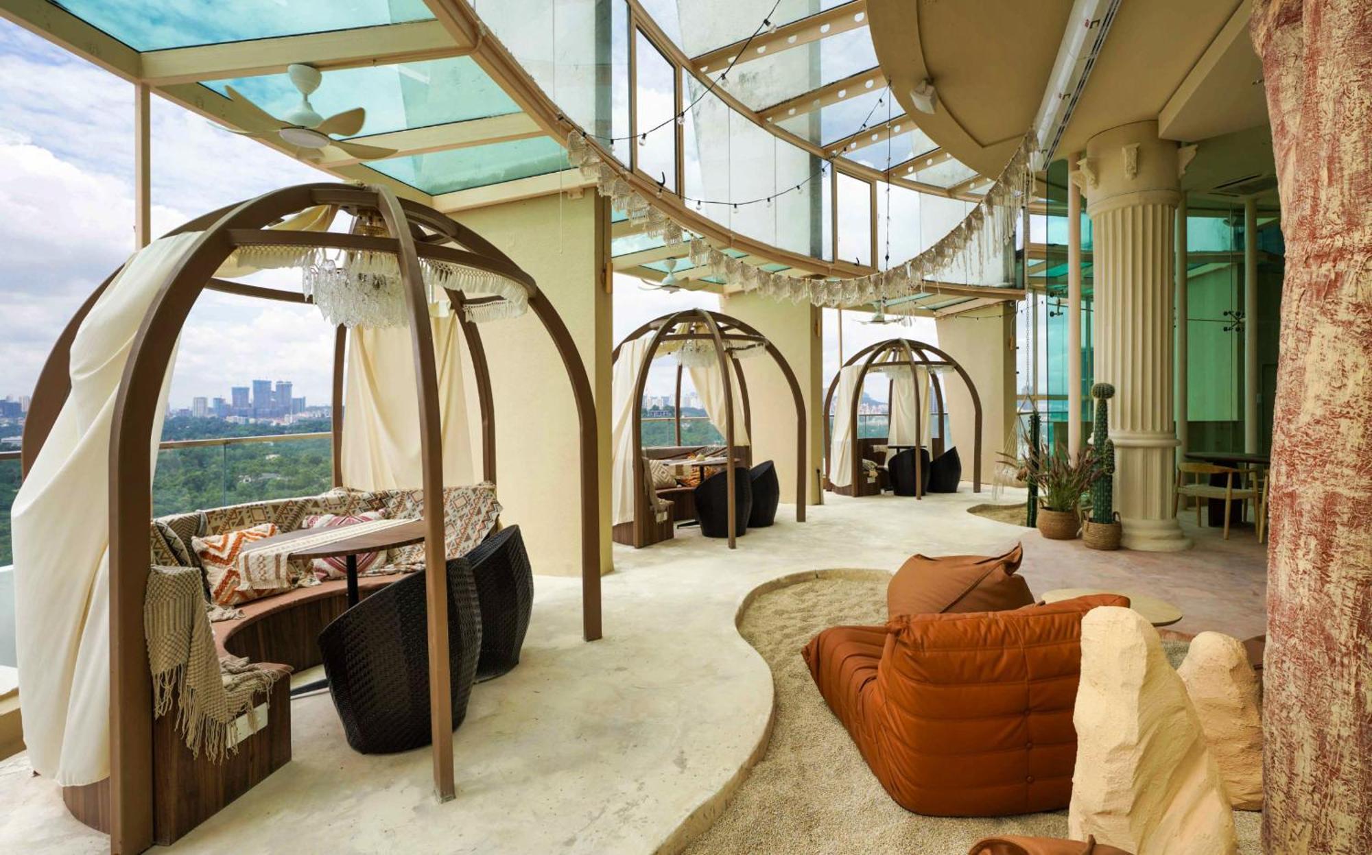 Regalia Suites Infinity Pool Kuala Lumpur Exterior photo